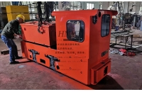 湘潭5噸礦用電機(jī)車用的什么牽引電機(jī)？