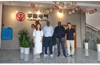 四川海外煤礦客戶到訪湘潭礦用電機車廠家開展實地考察